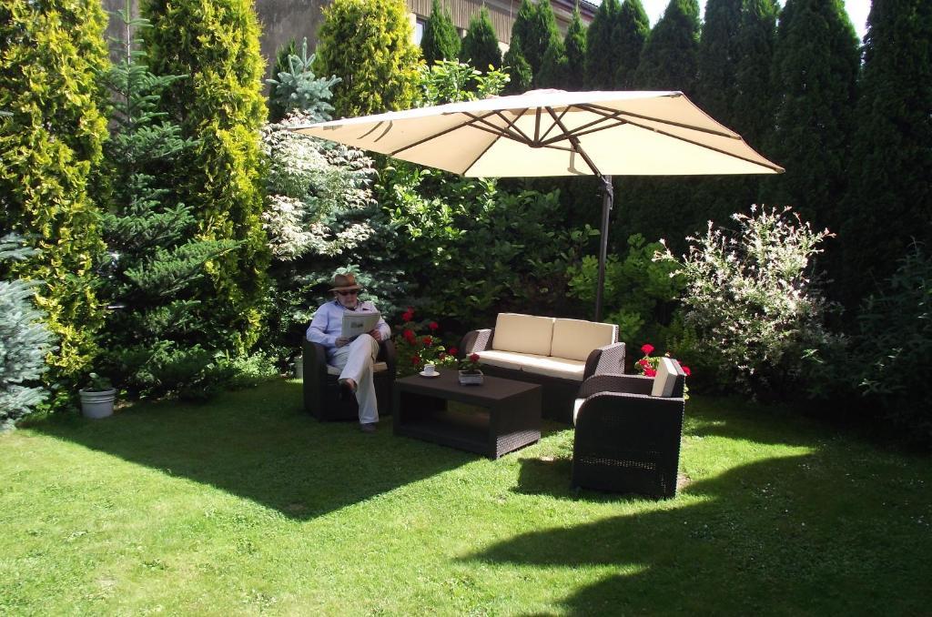 Villa Del Arte Bed&Breakfast Wadowice Exterior foto