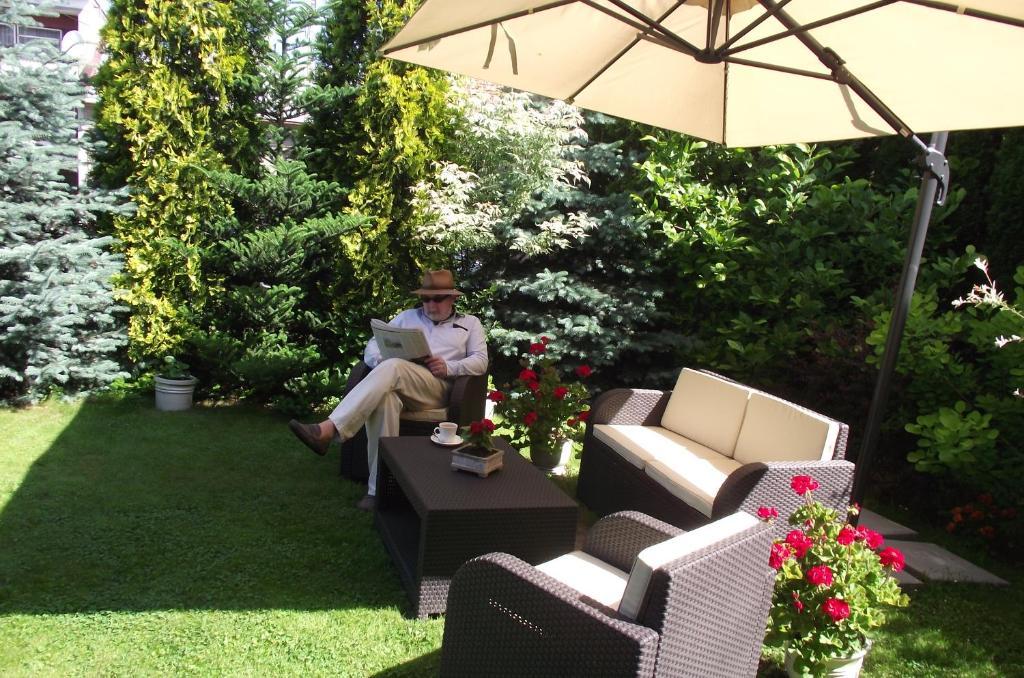 Villa Del Arte Bed&Breakfast Wadowice Exterior foto