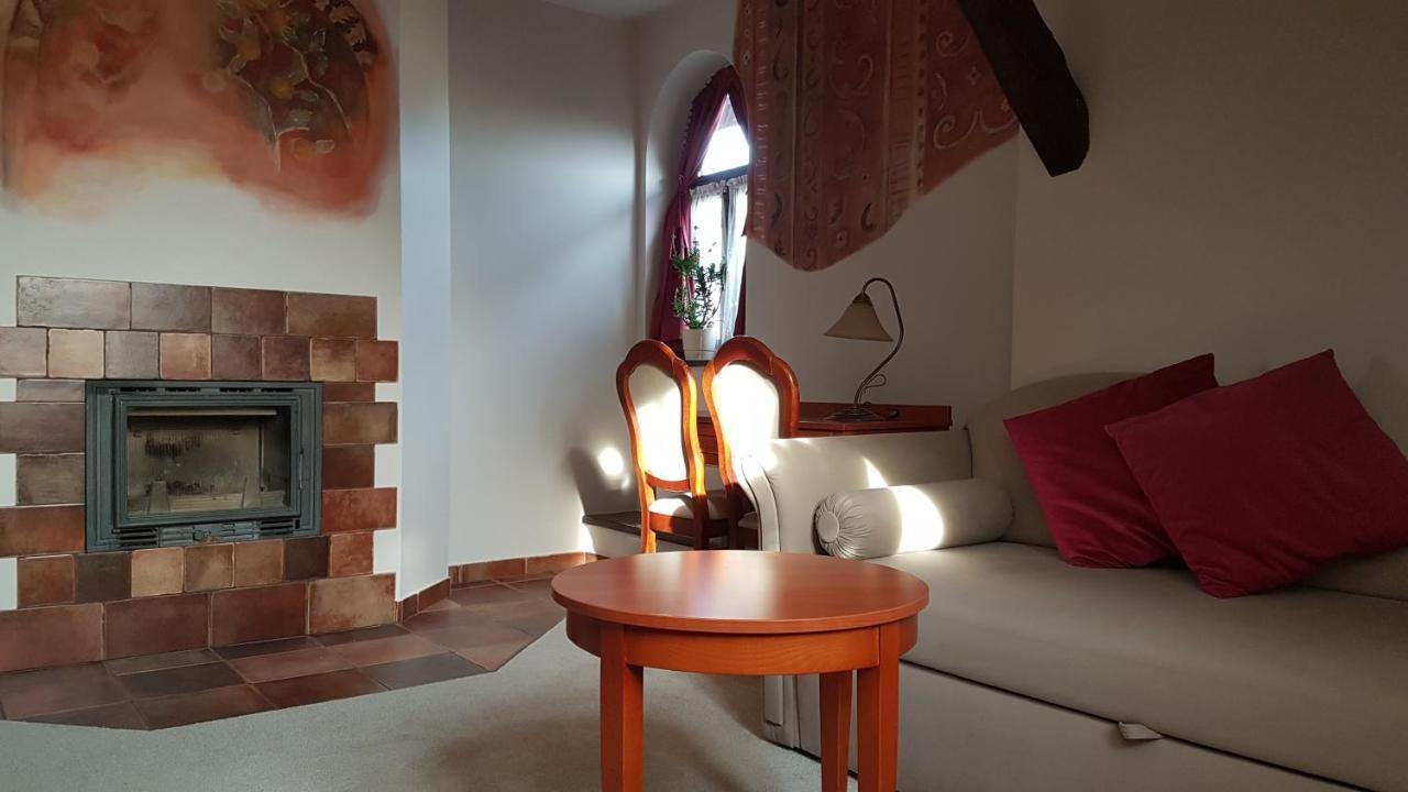 Villa Del Arte Bed&Breakfast Wadowice Exterior foto