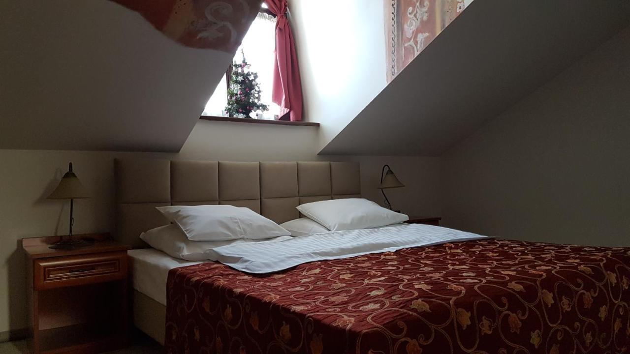 Villa Del Arte Bed&Breakfast Wadowice Exterior foto