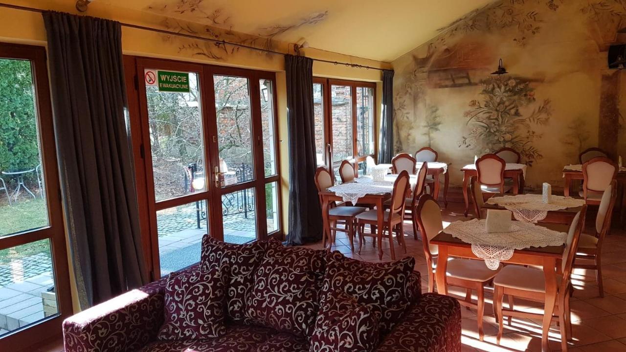 Villa Del Arte Bed&Breakfast Wadowice Exterior foto
